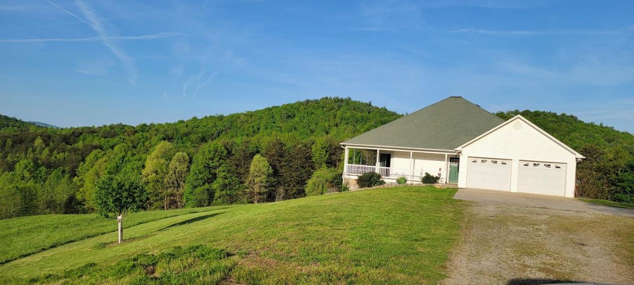 Vila Mountain Retreat House To Relax And Enjoy Lenoir Exteriér fotografie
